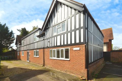 The Stable Block, Whitchurch HP22 2 bed apartment for sale
