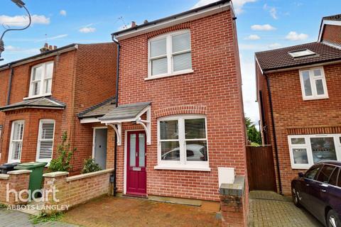 Kings Road, ST ALBANS 2 bed detached house for sale