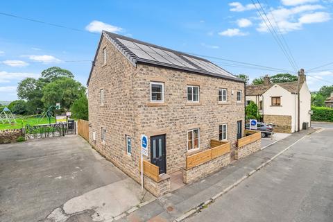Sun Street, Eastburn, Keighley, West... 3 bed semi