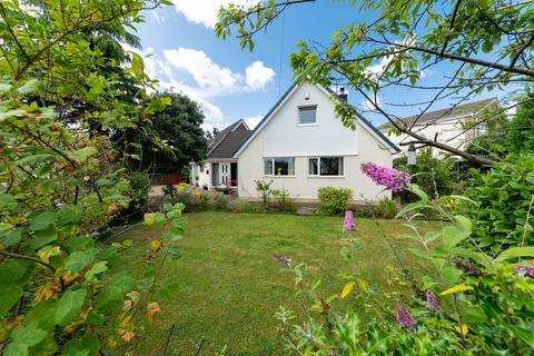 Elmwood Drive, Walton, WF2 4 bed detached house for sale