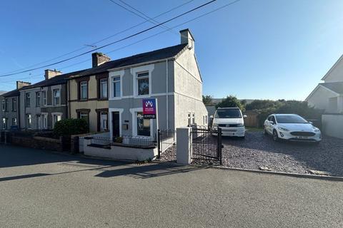 Llanrug, Gwynedd 2 bed terraced house for sale