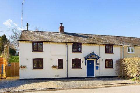 Brook Lane, Cropthorne 4 bed cottage for sale