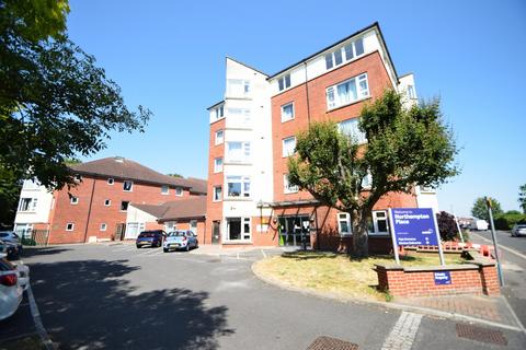 Northampton Avenue, Slough... 1 bed apartment for sale