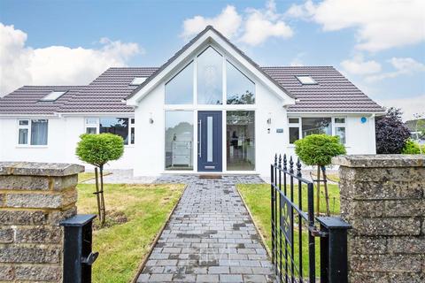 Winton Way, New Milton BH25 4 bed detached house for sale