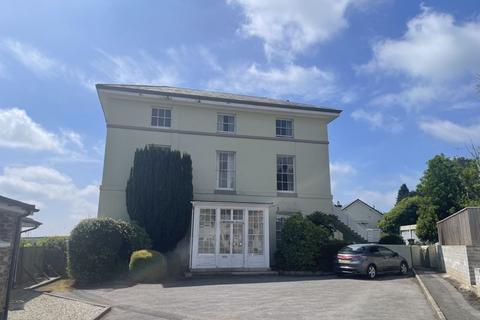 Wadham Close, Liskeard PL14 3 bed apartment for sale