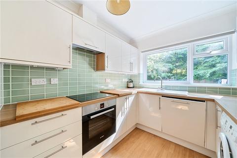 Milman Close, Pinner, Middlesex 1 bed apartment for sale