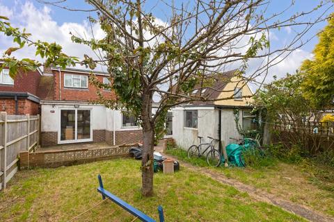 The Crescent, Southwick, Brighton 6 bed semi