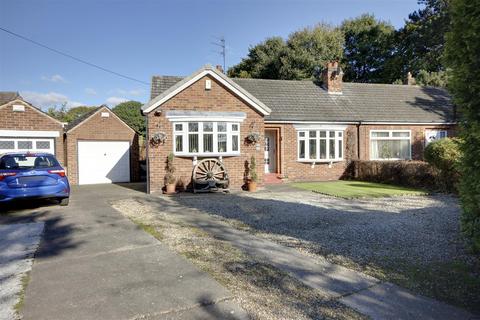 2 bedroom semi-detached bungalow for sale