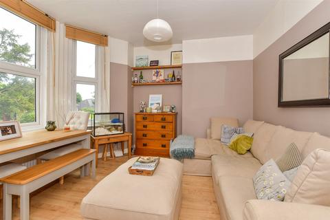 1 bedroom ground floor flat for sale