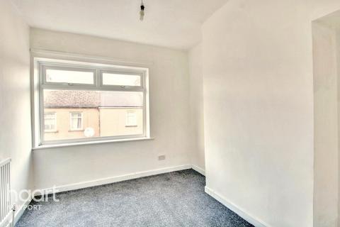 St Mary Street, Newport 2 bed apartment for sale