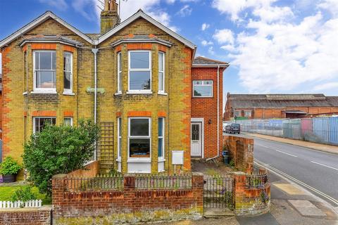 Park Road, Ryde, Isle of Wight 4 bed semi