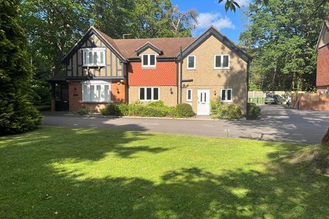 Pembury Road, Tunbridge Wells TN2 1 bed maisonette for sale