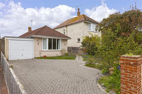 Stone Lane, Worthing BN13 2 bed detached bungalow for sale