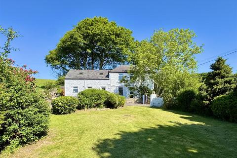 Pentreuchaf, Pwllheli 3 bed detached house for sale