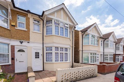 Henry Road, Slough 4 bed semi