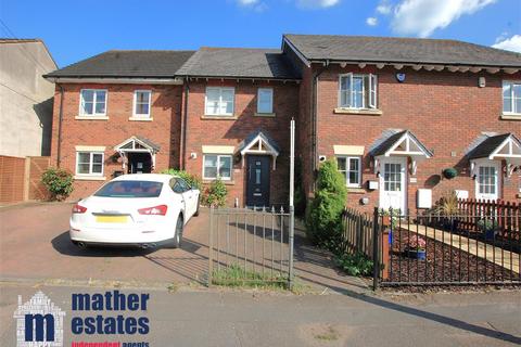 Dixons Hill Road, Welham Green 4 bed terraced house for sale