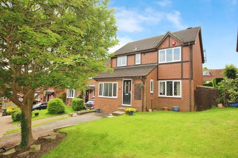 Well Holme Mead, Leeds 4 bed detached house for sale