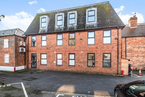 Newbury,  Berkshire,  RG14 1 bed flat for sale