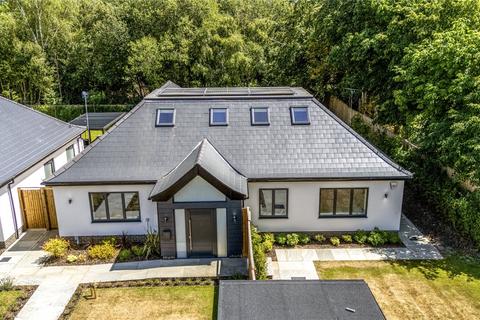 Locks Ride, Ascot, Berkshire, SL5 4 bed bungalow for sale