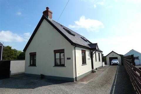 2 bedroom detached house for sale