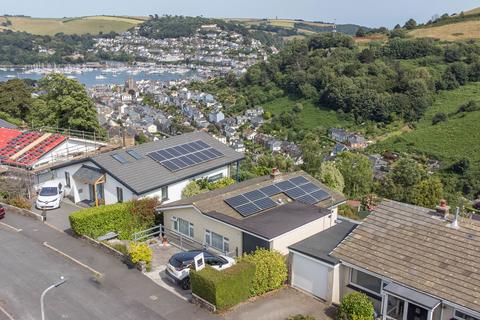56 Churchfields, Dartmouth TQ6 3 bed detached house for sale