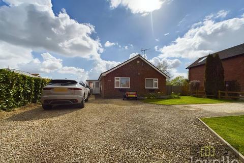 Main Road, Withern LN13 3 bed detached bungalow for sale