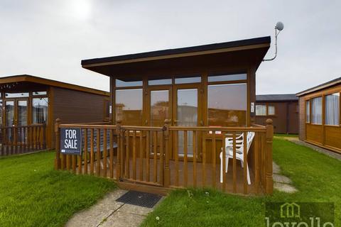 Off Links Avenue, Mablethorpe LN12 2 bed chalet for sale
