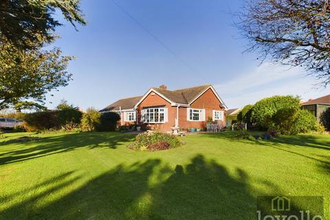 Sea Lane, Sutton on Sea LN12 3 bed detached bungalow for sale