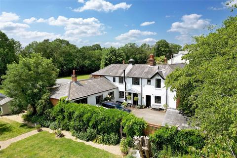 Lambs Lane, Swallowfield RG7 5 bed house for sale