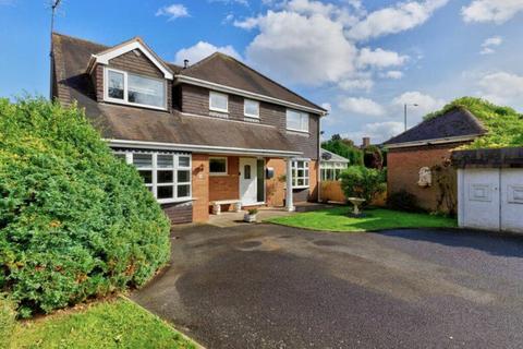 NEW CHURCH ROAD, TELFORD TF1 4 bed detached house for sale