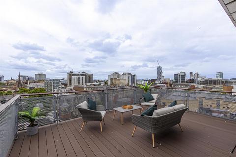 Greyfriars Road, Cardiff CF10 2 bed penthouse for sale