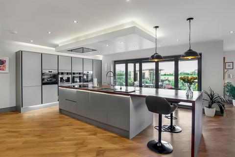 New Lane, Neasham, Darlington 5 bed detached house for sale