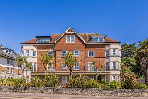 Durley Chine Road, Bournemouth 2 bed flat for sale