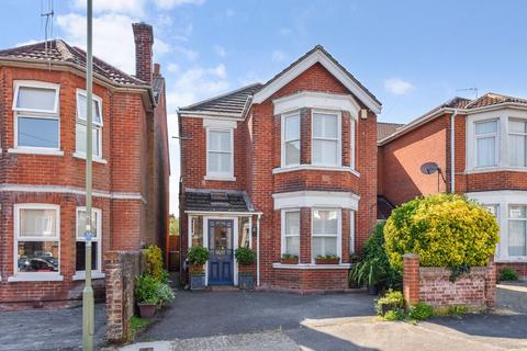 GROVE ROAD, FAREHAM 4 bed detached house for sale