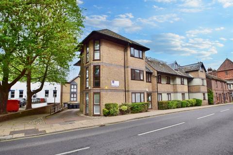 Winchester City Centre 2 bed retirement property for sale