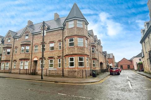 Montanari Court, Grantham, NG31 2 bed flat for sale