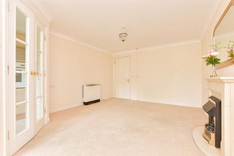 London Road, Redhill, Surrey 1 bed flat for sale