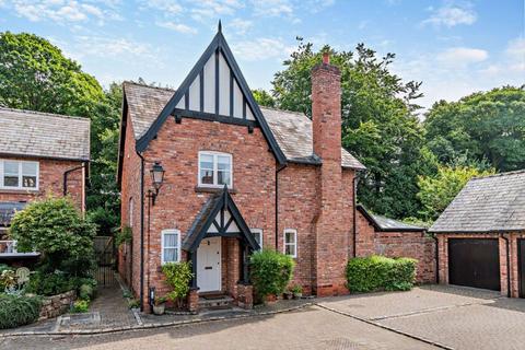 Millfield Lane, Tarporley 3 bed detached house for sale