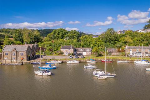 The Quay, Saltash PL12 3 bed detached house for sale
