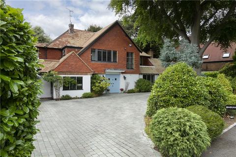 Coombe End, Kingston Upon Thames, KT2 6 bed detached house for sale