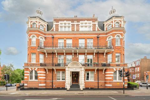 Avenue Mansions, West Hampstead... 4 bed flat for sale