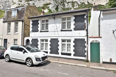 East Cliff, Dover, Kent, CT16 4 bed detached house for sale