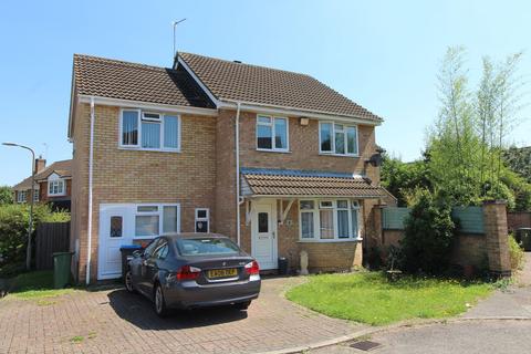 Housman Close, Newport Pagnell 4 bed end of terrace house for sale