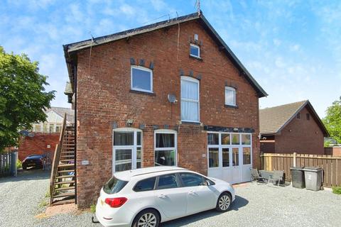 Dale Street, Craven Arms 4 bed flat for sale