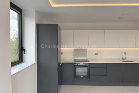 Beacon House, Pickard Close, N14 2 bed apartment for sale