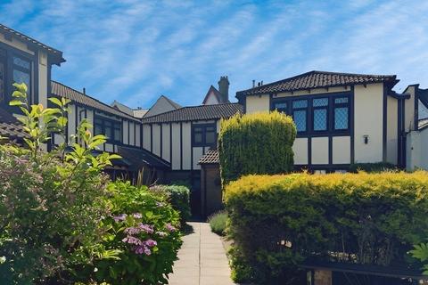 St Michaels Road, Bournemouth, BH2 2 bed mews for sale