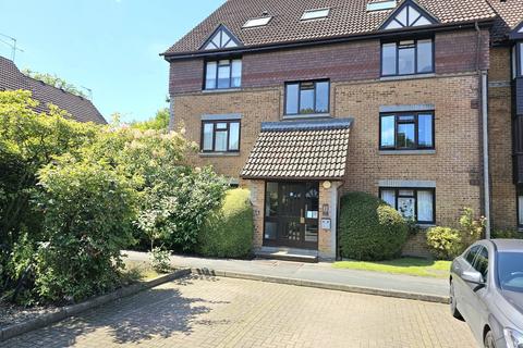 Oriental Road, Woking, Surrey, GU22 Studio for sale