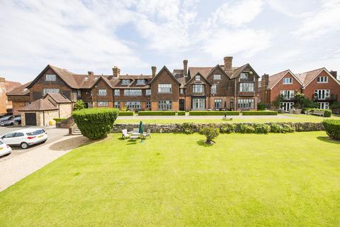 Frant Court, Frant 3 bed ground floor flat for sale