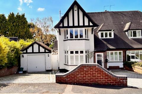 4 bedroom semi-detached house for sale