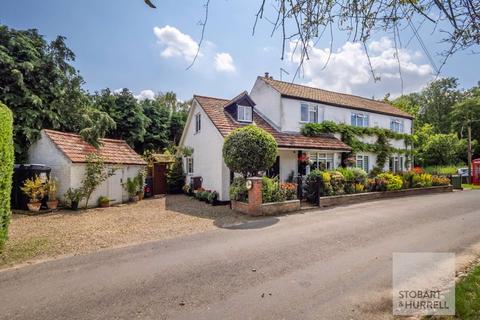 The Street, Norwich NR12 4 bed detached house for sale